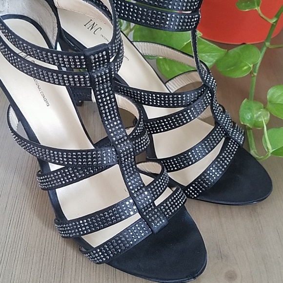 INC Renata ankle zipup heels. - Picture 3 of 6